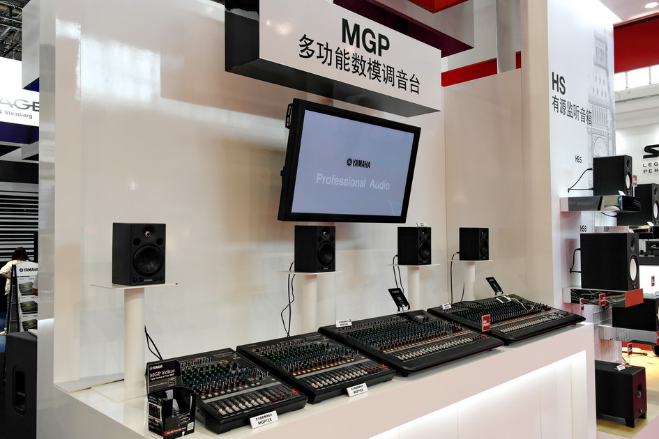 菲彩国际专业音响新产品亮相PALM EXPO 2013展会 