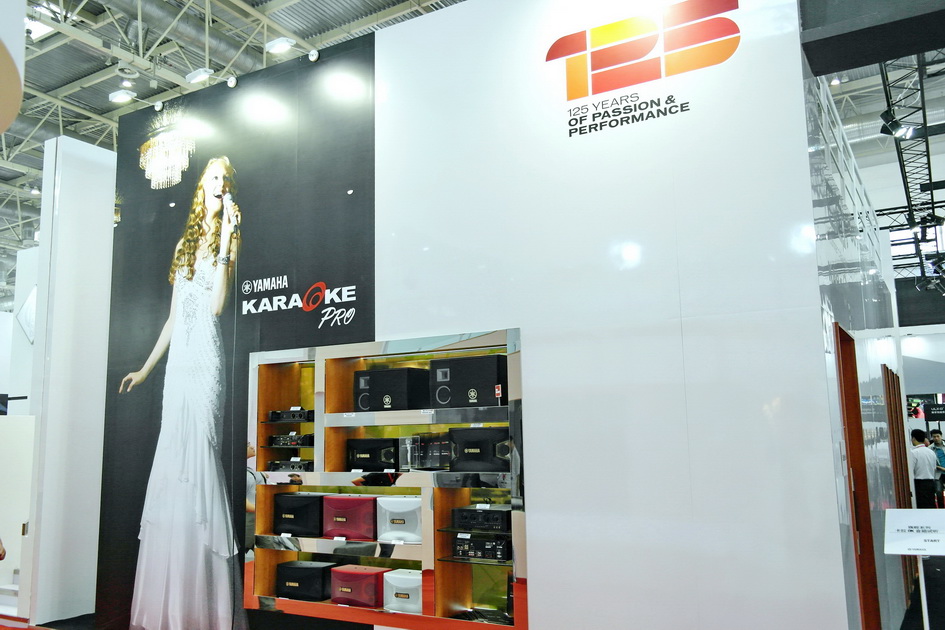 菲彩国际专业音响新产品亮相PALM EXPO 2013展会 