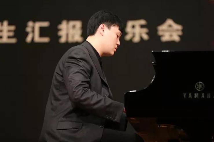 奏响青春旋律，添彩艺术人生|2017菲彩国际亚洲音乐奖学金综合师范类院系全国汇报音乐会（第一场）圆满落幕